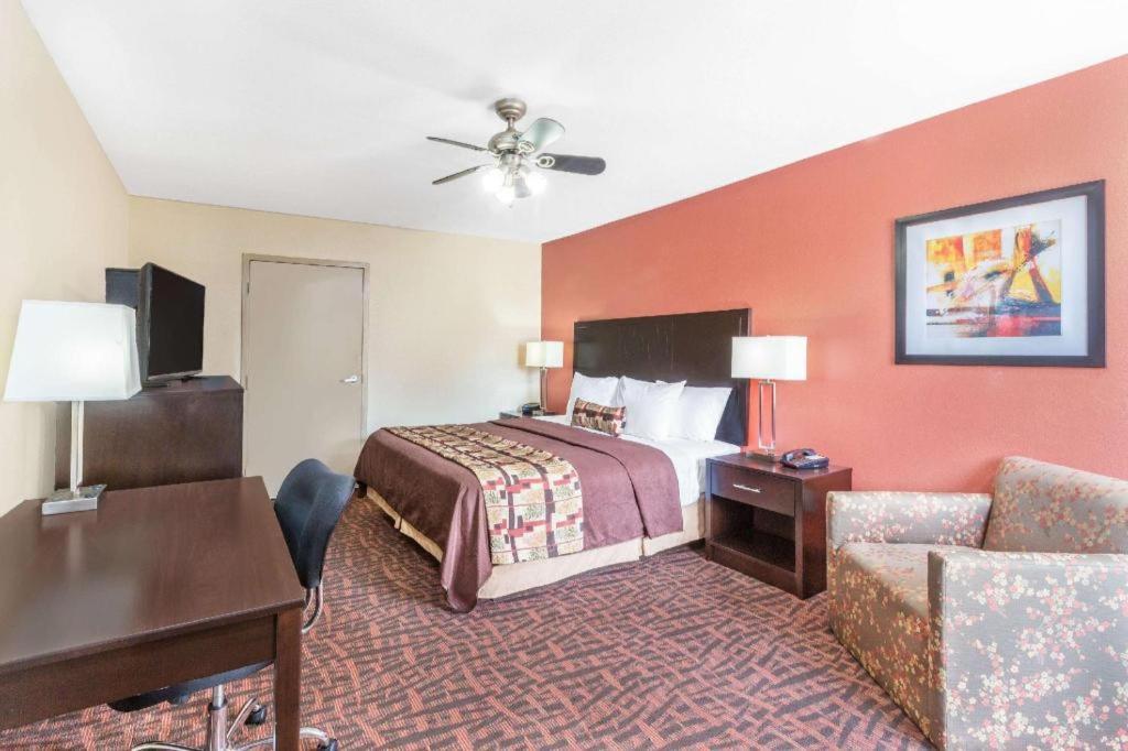 Days Inn By Wyndham Rayville Exterior foto