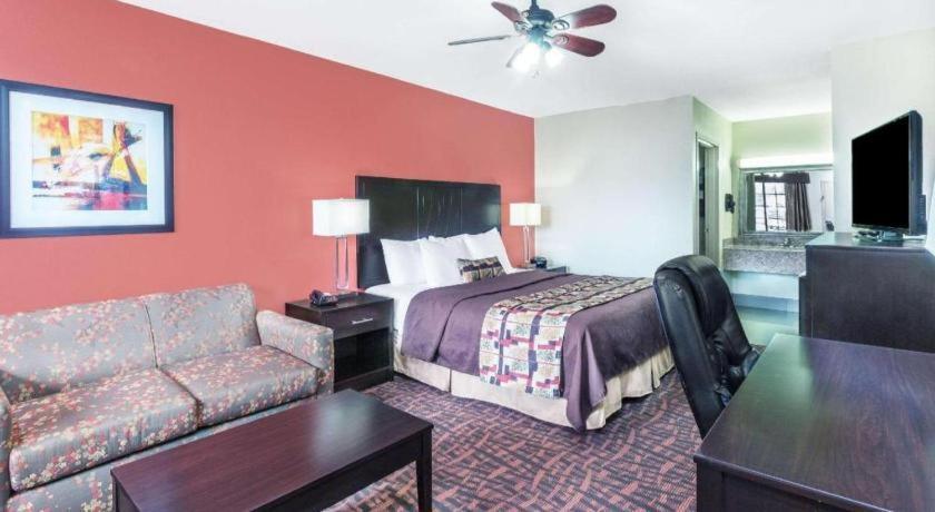 Days Inn By Wyndham Rayville Exterior foto